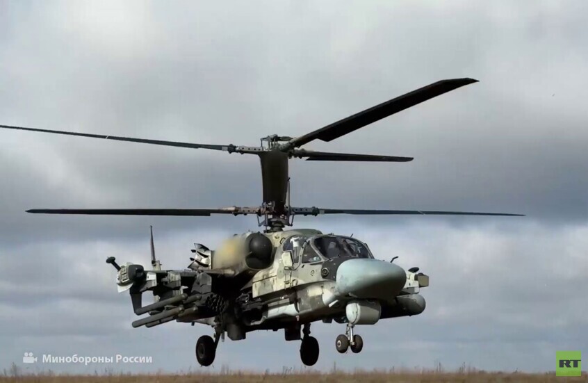 وزارة الدفاع الروسية تنشر لقطات لقتال المروحيات على الجبهة