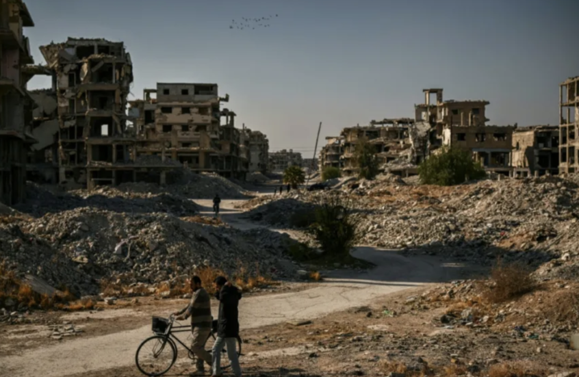 أنقرة: 550 ألف لاجئ سوري عادوا من تركيا إلى ديارهم منذ سقوط الأسد