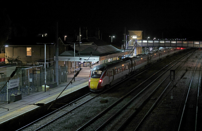 هجوم بسكاكين داخل قطار في بريطانيا يخلف إصابات