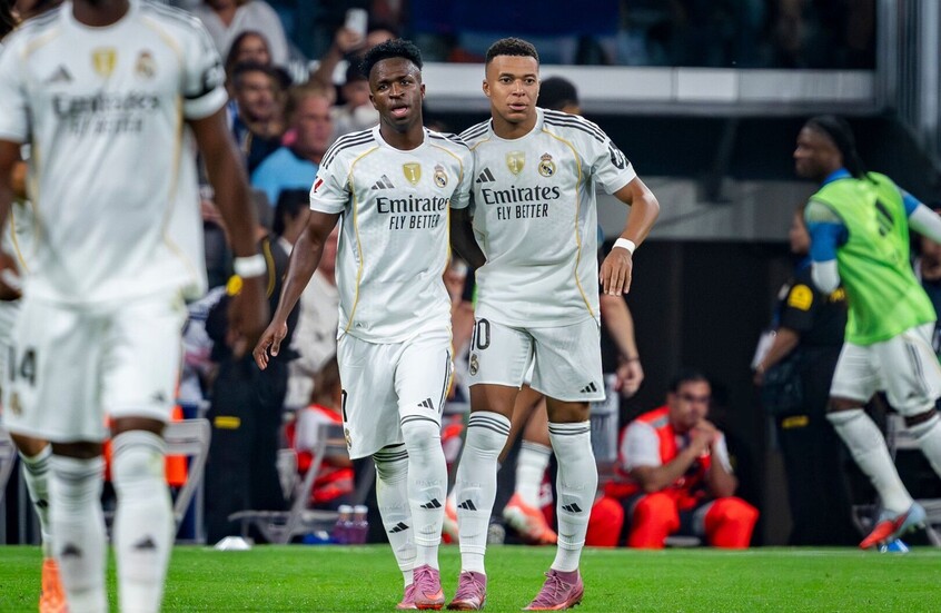 "لا يمكن توزيع ركلات الجزاء مثل الحلوى".. ألونسو ومبابي يتعرضان لانتقادات واسعة بسبب فينيسيوس