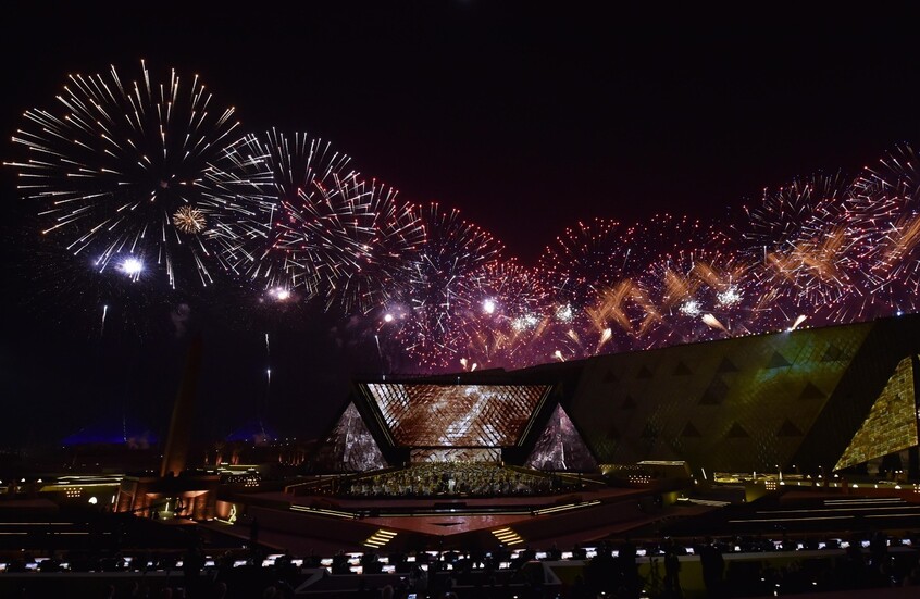 إعلامي إماراتي يثير تفاعلا واسعا بتدوينة عن مصر