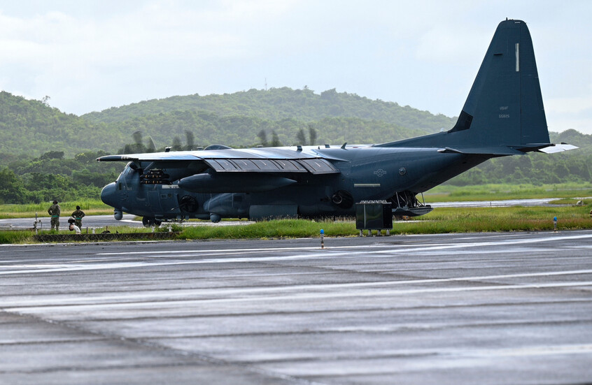 "رويترز": الولايات المتحدة تحدث قاعدة عسكرية في بورتو ريكو تحضيرا لعملية محتملة في فنزويلا