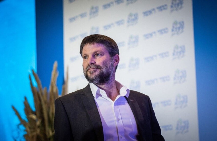 وزير المالية الإسرائيلي مخاطبا نتنياهو: هذه حماقة!