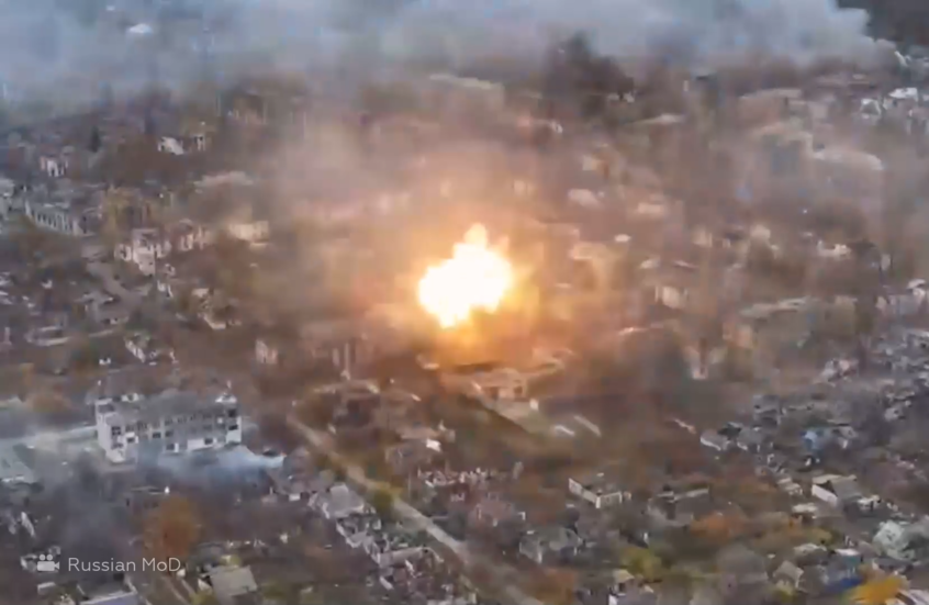 قنابل روسية "فاب 500" تنسف مواقع انتشار للقوات الأوكرانية