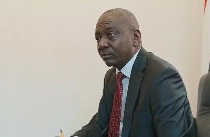 سفير السودان لدى موسكو يؤكد على ضرورة تسوية الصراع دون تدخل خارجي