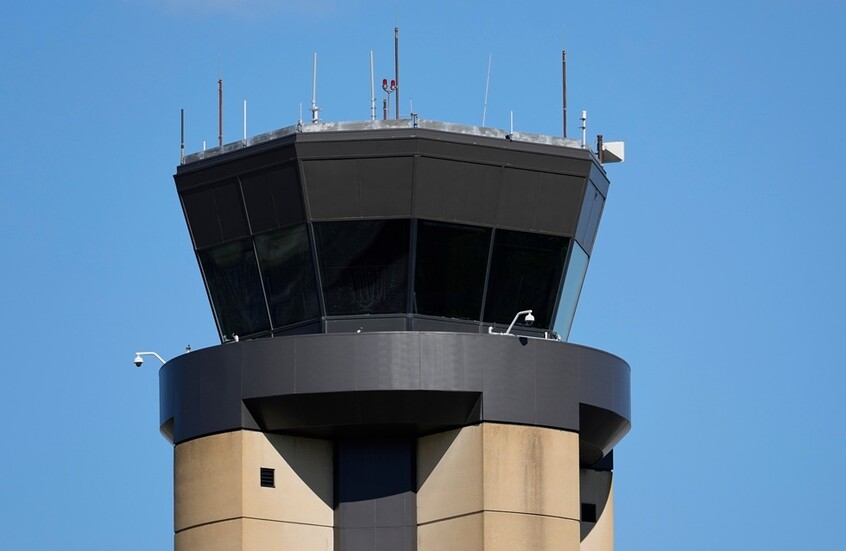 وزير النقل الأمريكي: سنغلق المجال الجوي إذا رأينا أن الإغلاق الحكومي سيجعل السفر محفوفا بالمخاطر