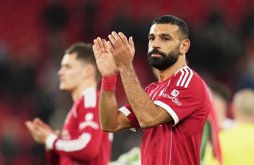 استبعاد صلاح.. "فيفبرو" تكشف عن التشكيلة المثالية لعام 2025