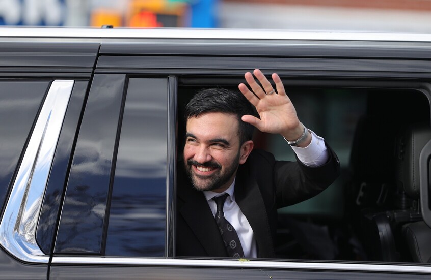 قلق إسرائيلي من اقتراب فوز زهران ممداني برئاسة بلدية نيويورك