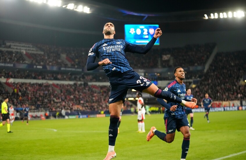 أرسنال يقسو على سلافيا براغ في دوري الأبطال