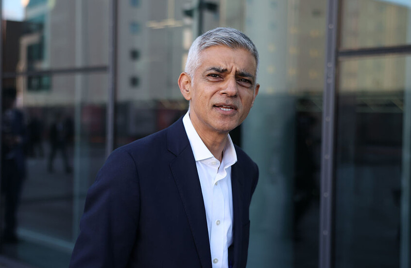 صادق خان يهنئ زهران ممداني: الأمل انتصر في نيويورك كما في لندن