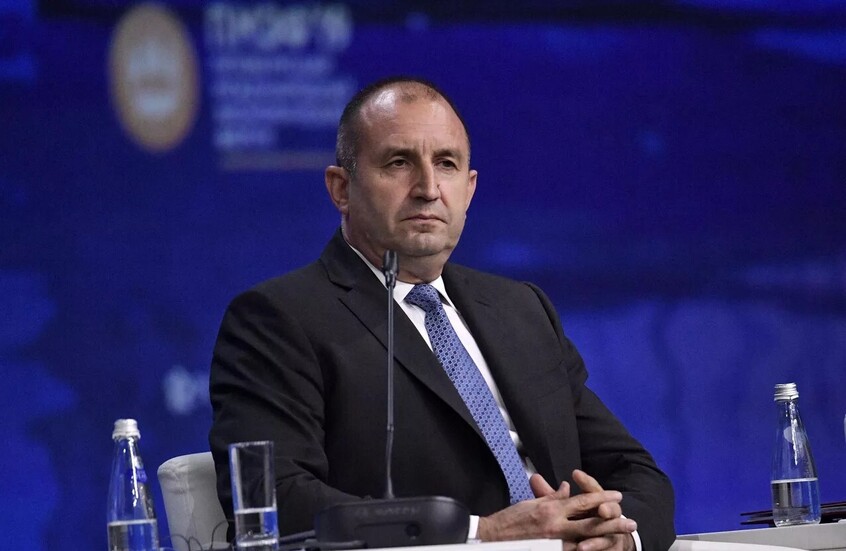 الرئيس البلغاري يلجأ لحقه الدستوري ويرفض تمرير قانون يستهدف "لوك أويل"