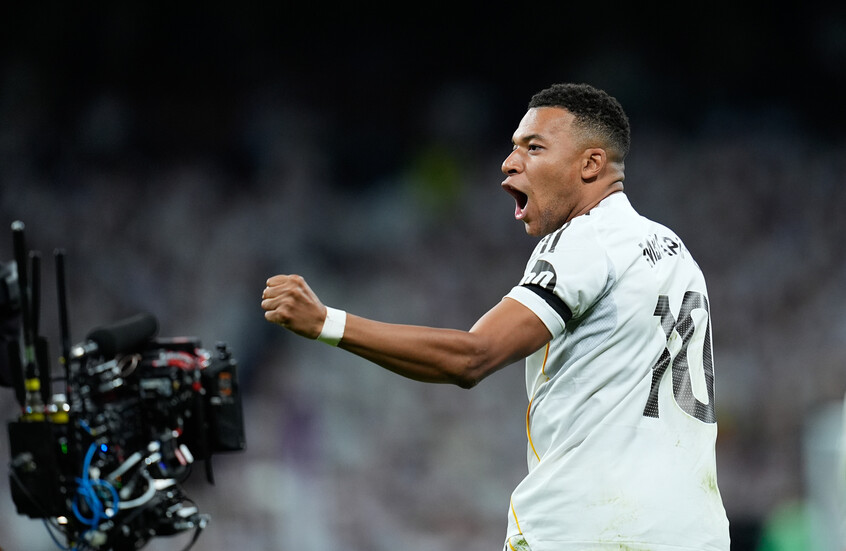 مبابي يبدأ مشروعه الإداري بخطة تقشف غير مسبوقة