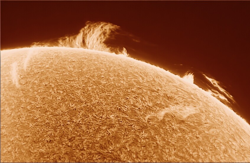 مصور فلكي يوثق ظاهرة شمسية مذهلة بتفاصيل غير مسبوقة