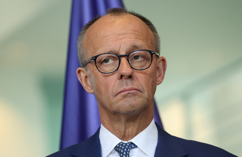 المستشار الألماني: صناعة الصلب بألمانيا تمر بأزمة تهدد وجودها