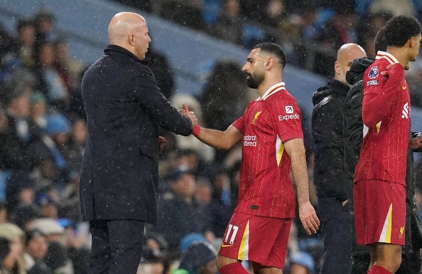 إنقاذ الموقف مع سلوت.. خطوة صلاح الحاسمة قبل الكان