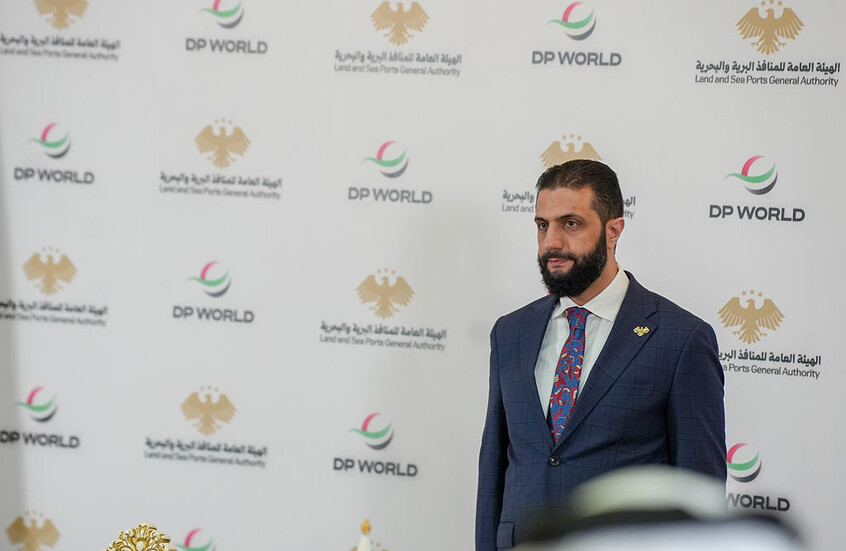 الشرع يشيد برفع العقوبات ويؤكد انفتاح سوريا على العالم