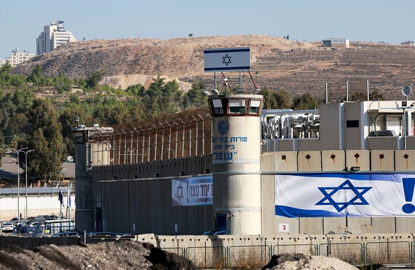 أسير محرر يكشف ما يقال عن مصر في السجون الإسرائيلية بين الجنود