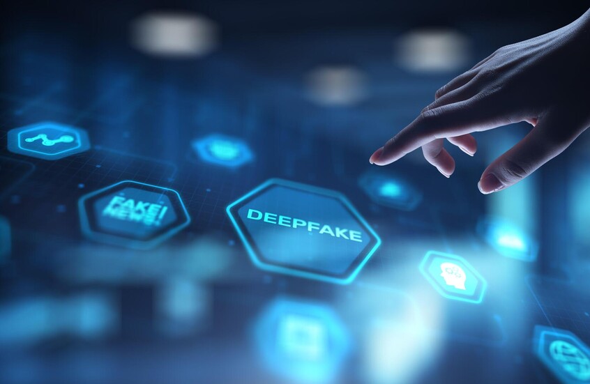 Politico: بريطانيا تحظر تطبيقات 