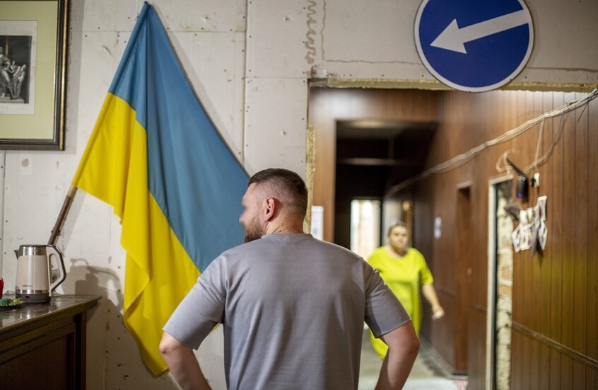 "يبدو أنهم خدعوني".. سائق أنجلينا جولي يوضح تفاصيل اعتقاله في أوكرانيا