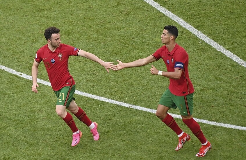 كريستيانو رونالدو يكشف سر غيابه عن جنازة صديقه جوتا (فيديو)