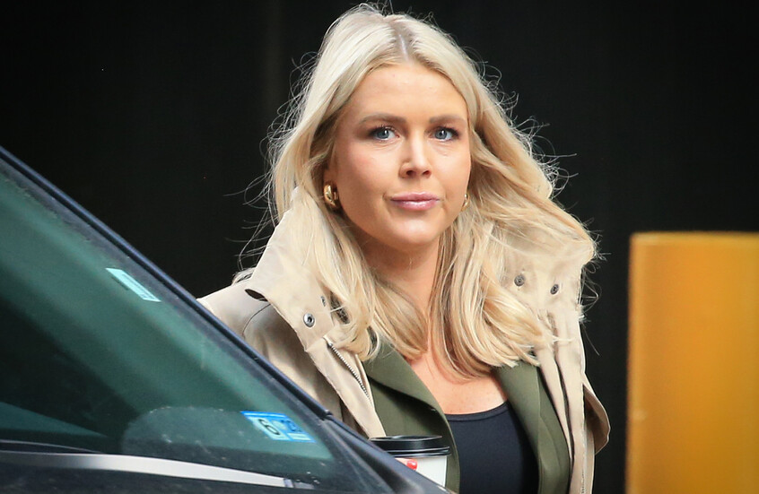 بعد إعجابه بها.. أوربان يحاول "سلب" ترامب متحدثته! (فيديو)