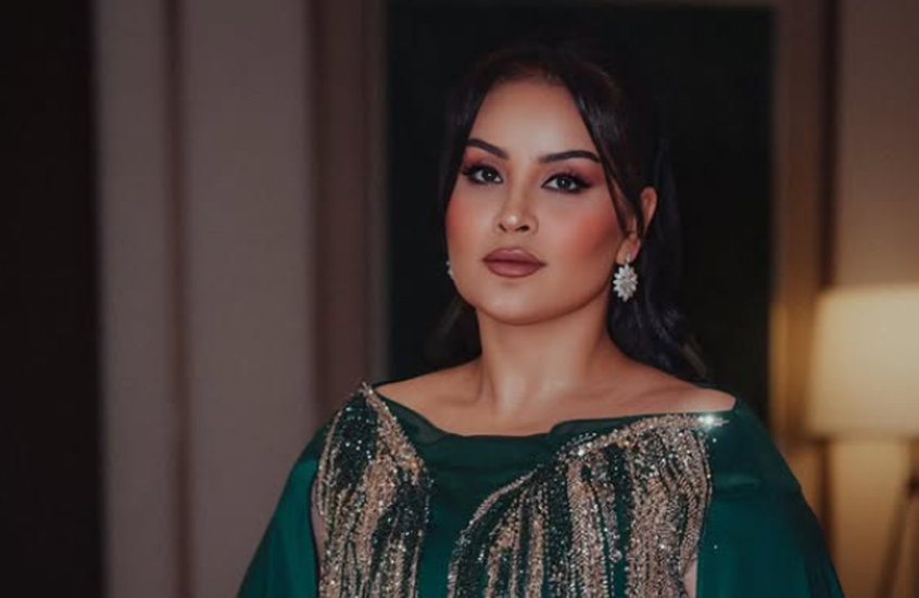 فنانة وإعلامية سعودية شهيرة تكشف عن اسمها الحقيقي لأول مرة وتوضح تفاصيل "تعرضها للنصب" بدبي (فيديو)