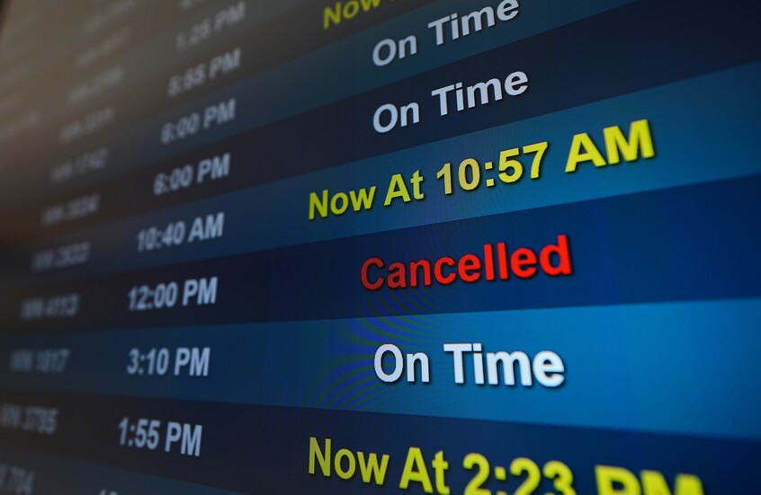 تزايد في تأخير الرحلات الجوية بالولايات المتحدة جراء الإغلاق الحكومي