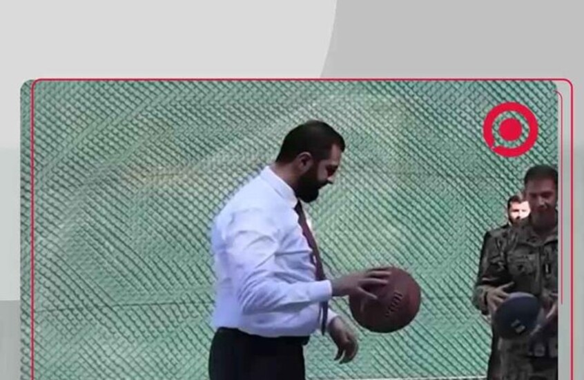 الرئيس السوري أحمد الشرع يبدأ أول زيارة تاريخية لواشنطن بلعبة كرة سلة مع قادة عسكريين أمريكيين