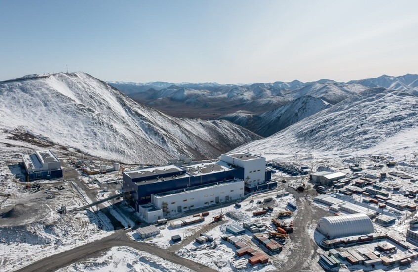 روسيا.. إنقاذ عامل منجم طمرته الثلوج ليلة كاملة (فيديو + صور)