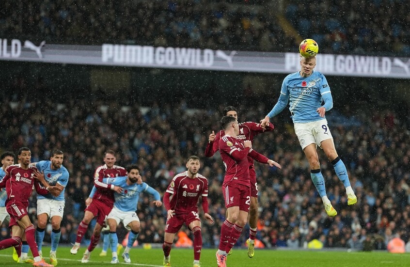 مانشستر سيتي يكتسح ليفربول (فيديو)