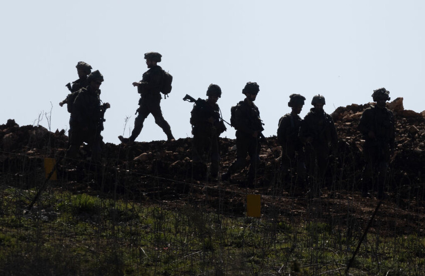 مصادر لـ"رويترز": إسرائيل تضغط على الجيش اللبناني لتفتيش المنازل بحثا عن أسلحة "حزب الله"