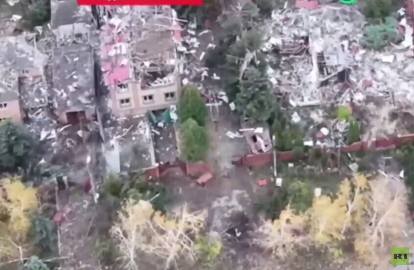 مشاهد من العمليات العسكرية خلال تحرير مدينة كراسنوأرميسك بجمهورية دونيتسك الشعبية