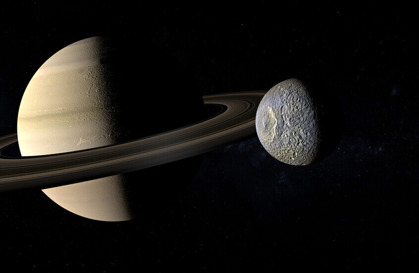 كشف علمي يعزز احتمالات الحياة على قمر زحل "إنسيلادوس"