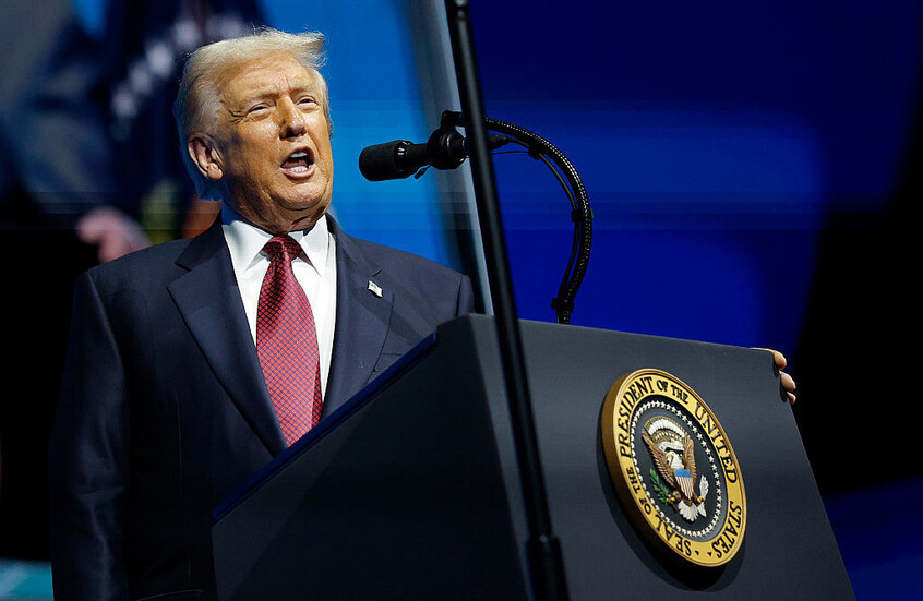 ترامب: لو لم أكن رئيسا لتحول الصراع الأوكراني إلى حرب عالمية ثالثة.. أنهيت ثماني حروب وسأنهي التاسعة