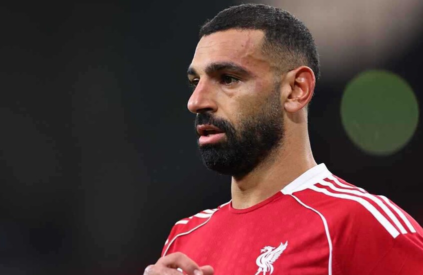 "مشكلة ليفربول".. إعلامي إنجليزي يحرض سلوت على اتخاذ قرار جريء ضد محمد صلاح