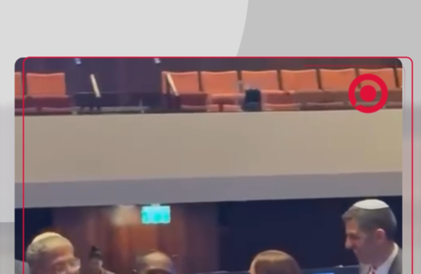 بمناسبة تمرير قانون 