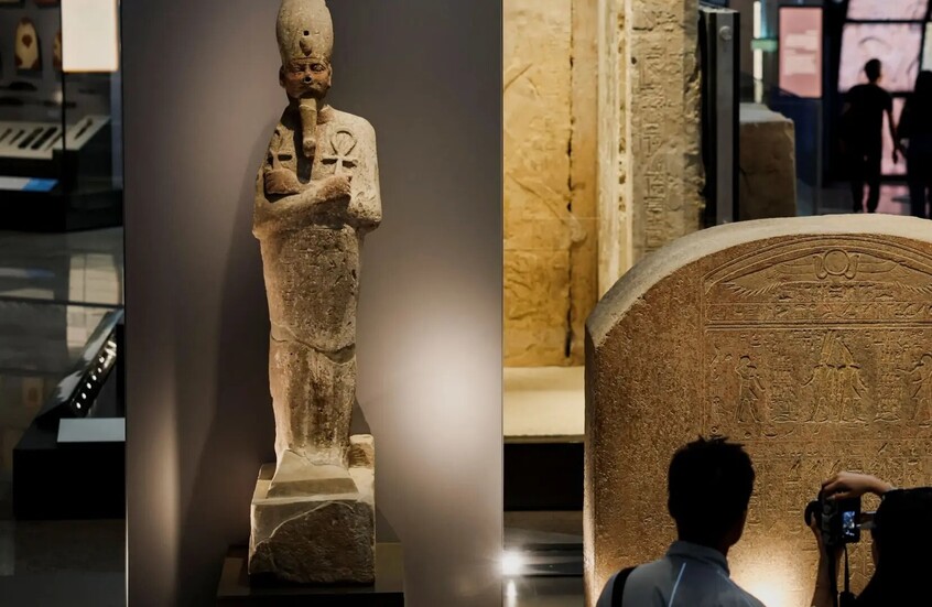 القبض على قارئ آيات فرعون في المتحف الكبير في مصر