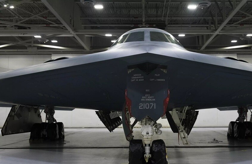 ترامب يطلب تسخا مطورة من قاذفات بي-2