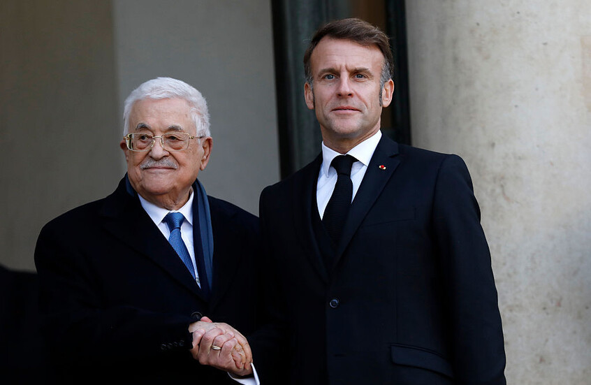 ماكرون: فرنسا ستساعد الفلسطينيين على صياغة دستور دولتهم المستقبلية