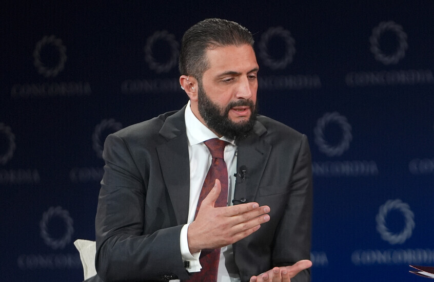 الشرع: نخوض مفاوضات مباشرة مع تل أبيب وقطعنا شوطا كبيرا نحو التوصل لاتفاق