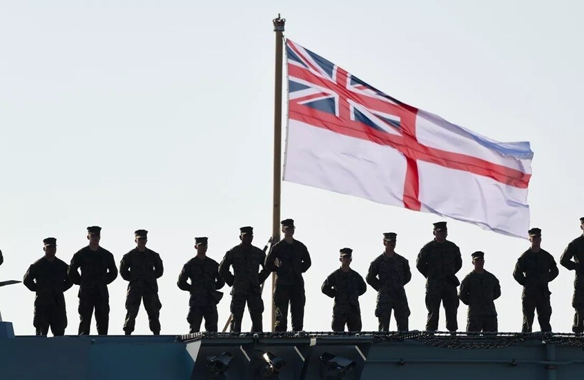 المعركة الأخيرة مع "ديناصور" بحري!