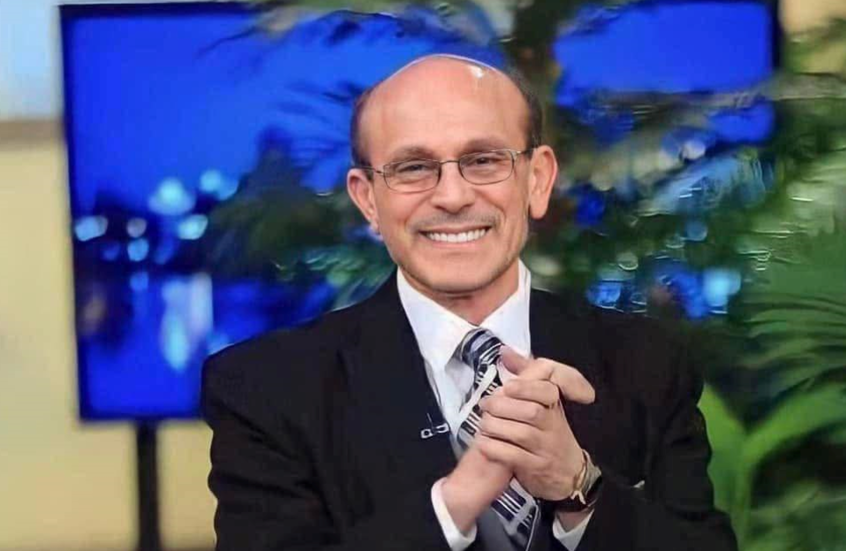 رغم مرضه.. الفنان المصري القدير محمد صبحي ينشر رسالة مؤثرة لزوجته الراحلة في ذكرى زواجهما الـ 52