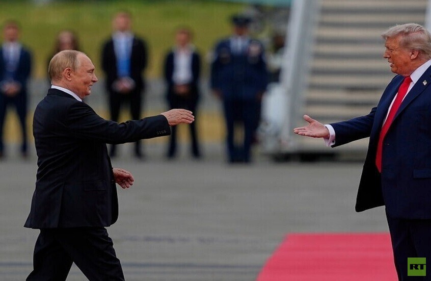 لافروف: موسكو مستعدة لعقد قمة روسية أمريكية شرط أن تستند إلى نتائج محادثات ألاسكا