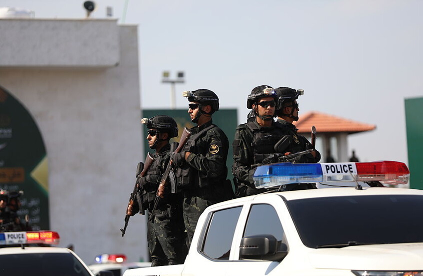 إصابة 3 من عناصر الأمن السوري في اشتباكات مع عناصر من النظام السابق في ريف اللاذقية