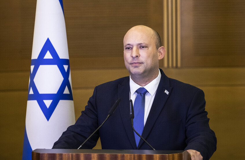 بينيت يحذر: تسليم الملف الأمني في غزة لقوى أجنبية تهديد خطير ويعيد سيناريو أوسلو