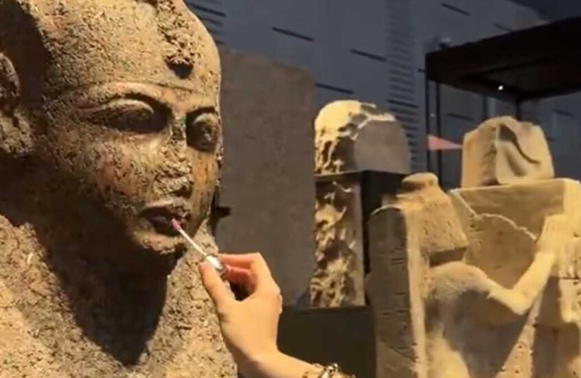 مصر.. مطالب بعقوبة رادعة بعد تصرف مسيء داخل المتحف الكبير