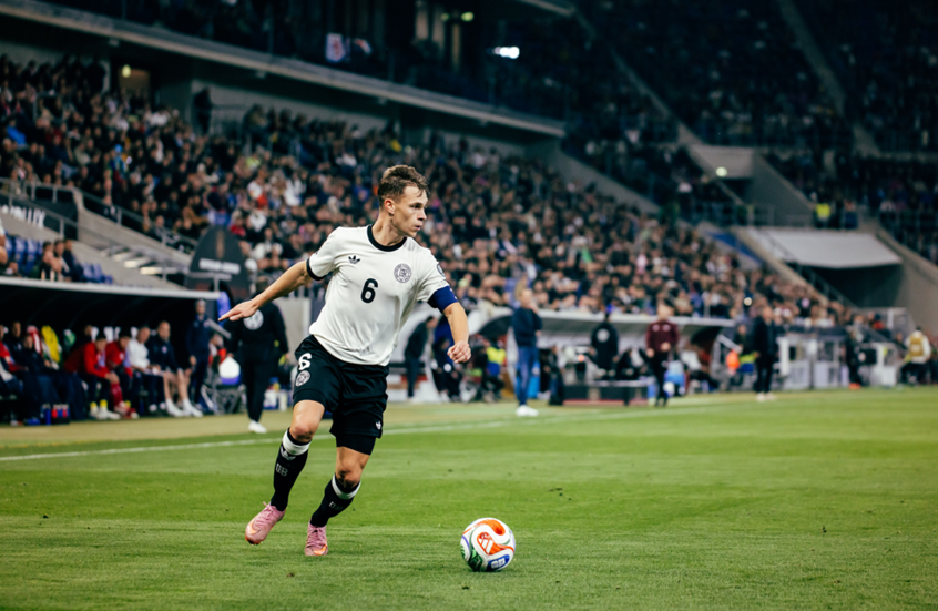 منتخب ألمانيا يفقد جهود قائده كيميتش في مباراة حاسمة ضد لوكسمبورغ بتصفيات كأس العالم