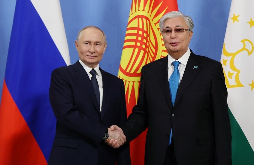 توكاييف بعد زيارته لروسيا يبعث رسالة إلى بوتين