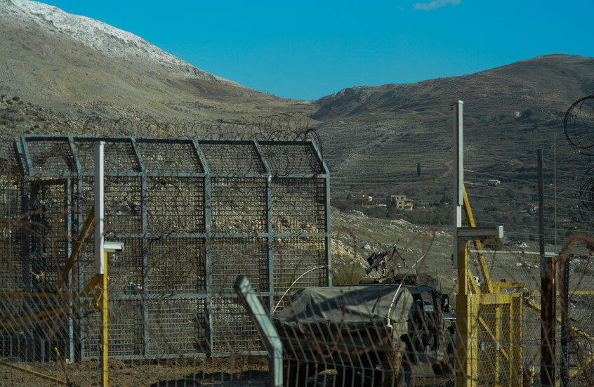 "يديعوت أحرونوت": قلق في إسرائيل من أن يفرض ترامب تنازلات على إسرائيل للانسحاب من جنوب سوريا