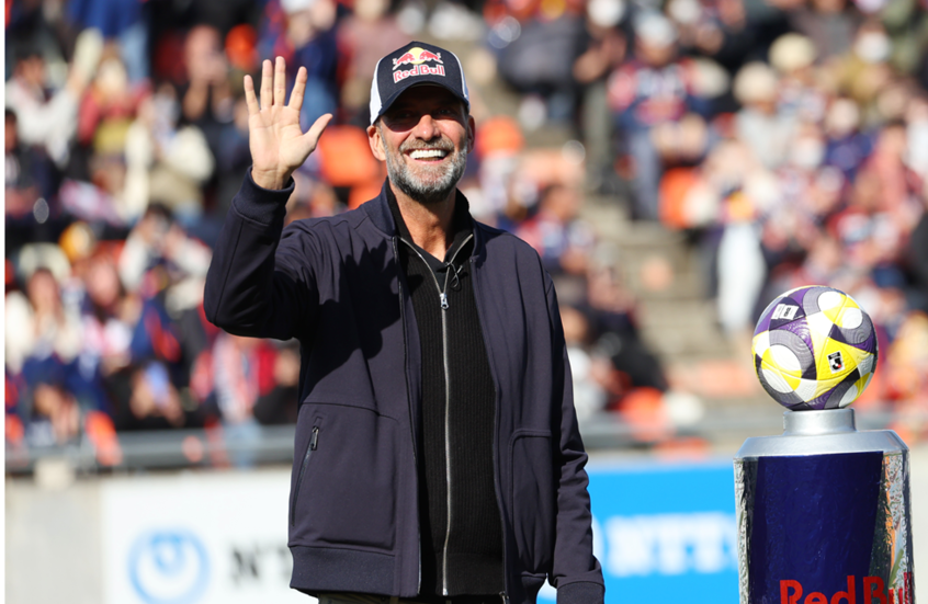 كلوب يؤكد مشاركته في كأس العالم 2026 بـ"وظيفة جديدة"